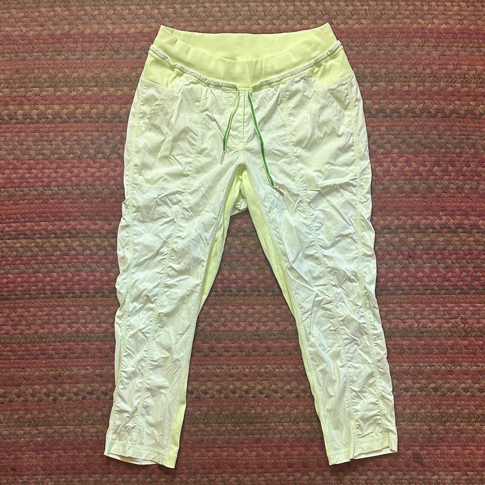 LULULEMON RETRO FADED ZAP GREEN DANCE STREET TO STUDIO CROP PANTS hi vis neon